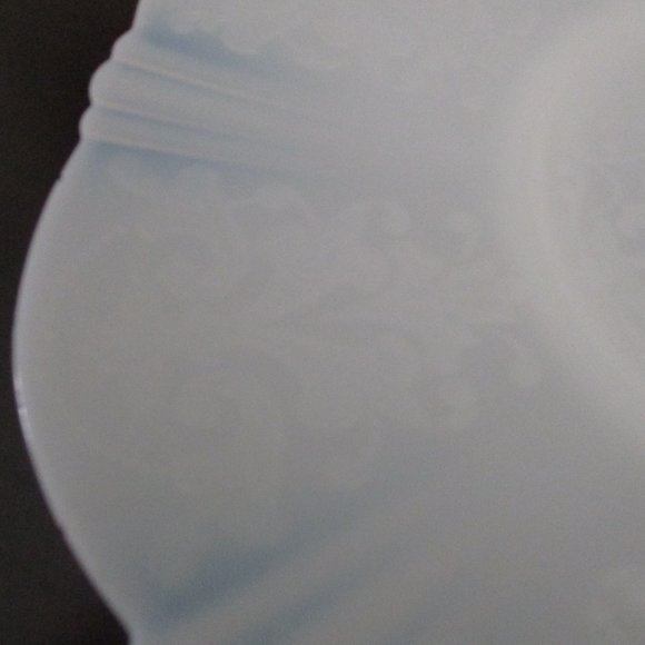 Macbeth Evans American Sweetheart White Opalescent Glass Platter - Picture 4 of 5
